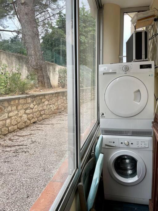 Au Coeur Et Au Calme De Bandol, Parking Et Climatisation Exterior foto